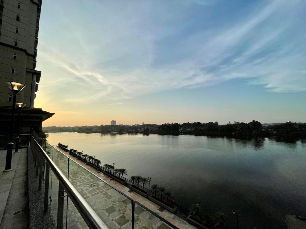 Kuching City Centre Smart Home Luxury Resort Condo Exterior foto