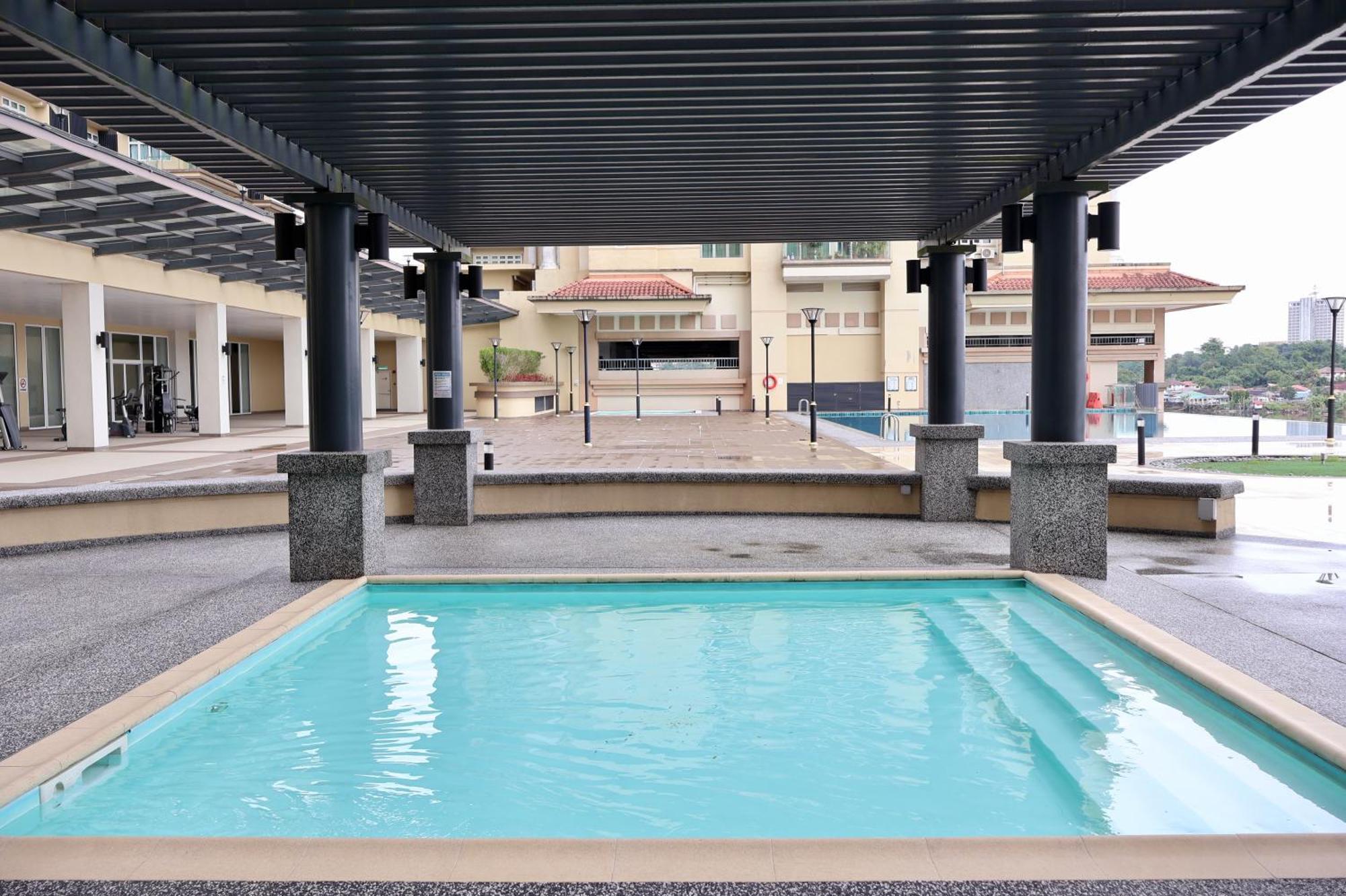Kuching City Centre Smart Home Luxury Resort Condo Exterior foto